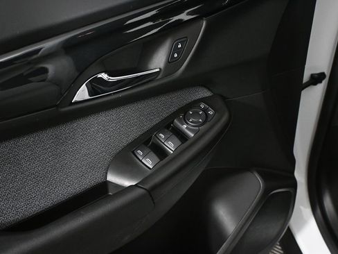 Used 2024 Chevrolet TrailBlazer LS w/ LS Convenience Package image 8