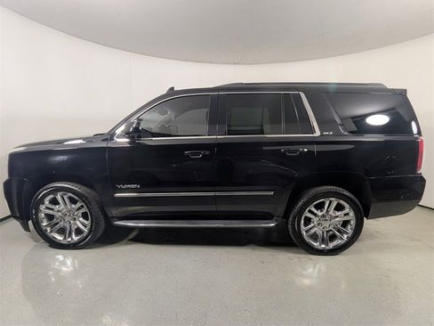 Used 2020 GMC Yukon SLT w/ Premium Edition image 4