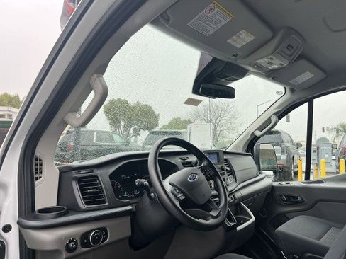 Used 2024 Ford Transit 250 Low Roof w/ Exterior Upgrade Package image 10