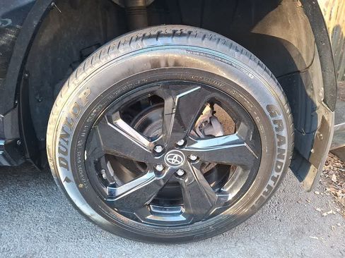 Used 2020 Toyota RAV4 XSE AWD/4WD image 6