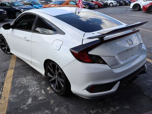Used 2018 Honda Civic Si image 5