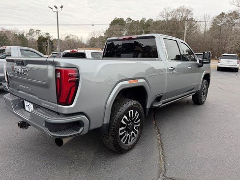 Certified 2025 GMC Sierra 2500 Denali Ultimate image 5