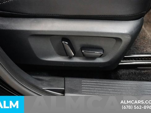 Used 2026 Nissan Rogue SL FWD image 46