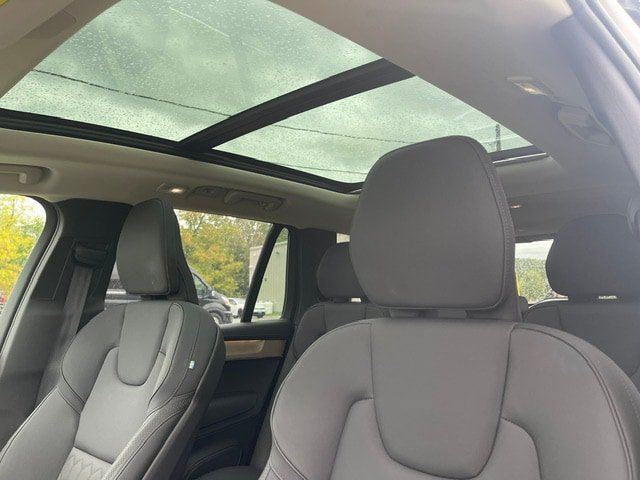 Used 2026 Volvo XC90 B6 Plus AWD/4WD image 18
