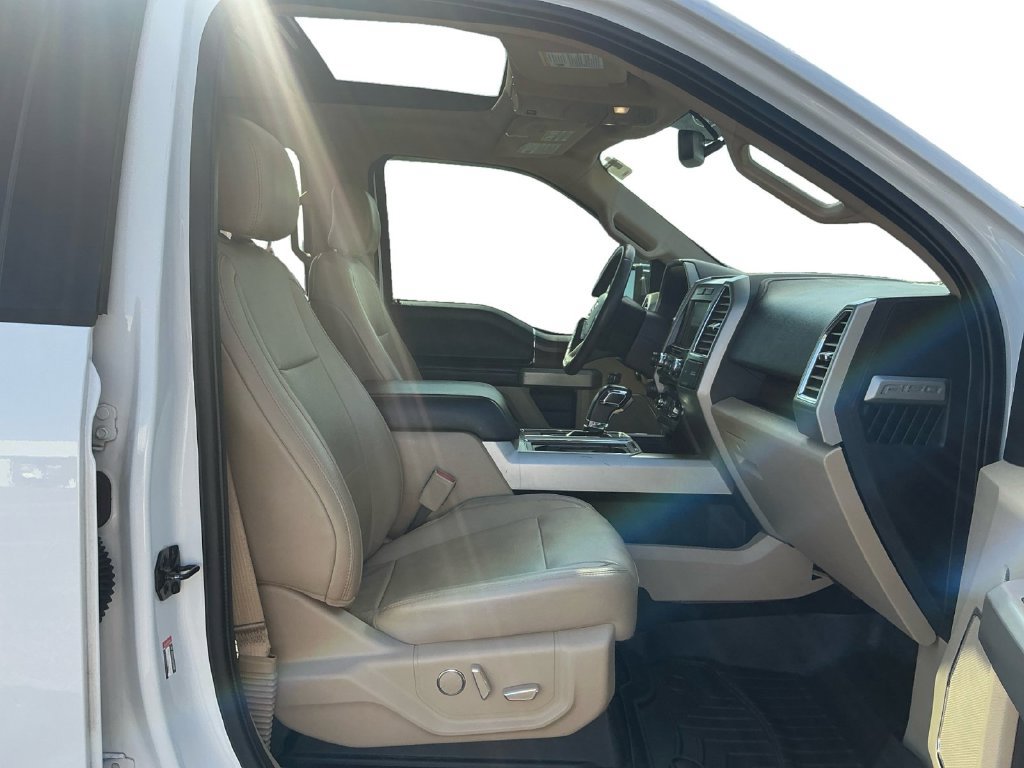 Used 2016 Ford F150 Lariat RWD image 22
