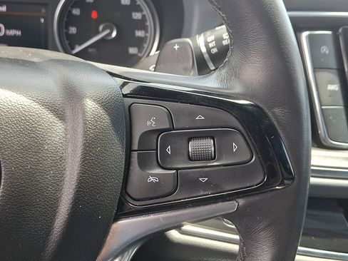 Used 2023 Buick Enclave Essence w/ Experience Buick Package AWD/4WD image 26