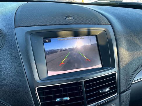 Used 2013 Lincoln MKT AWD image 21