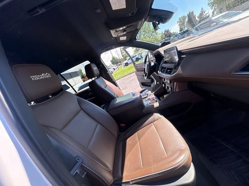 Used 2021 Chevrolet Tahoe High Country AWD/4WD image 28