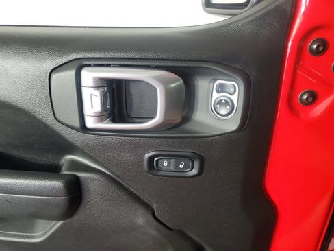 Used 2023 Jeep Gladiator Sport AWD/4WD image 29