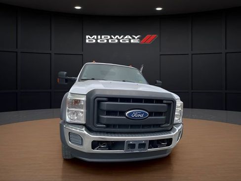 Used 2015 Ford F550 4x4 Regular Cab Super Duty image 5