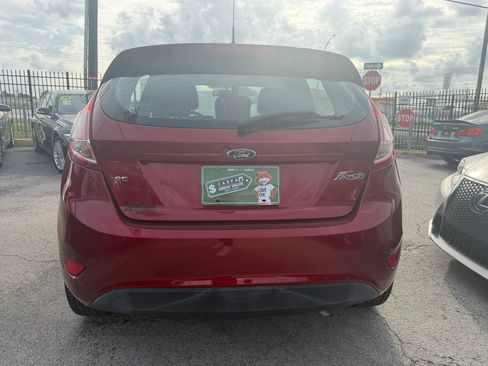 Used 2017 Ford Fiesta SE FWD image 5