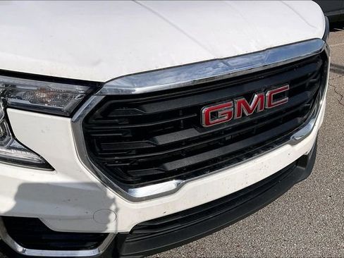 Used 2024 GMC Terrain SLE image 5