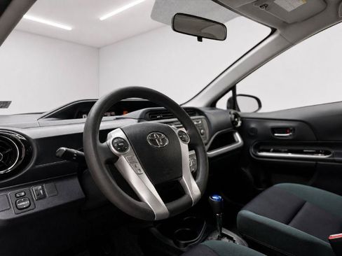 Used 2016 Toyota Prius C Two FWD image 36