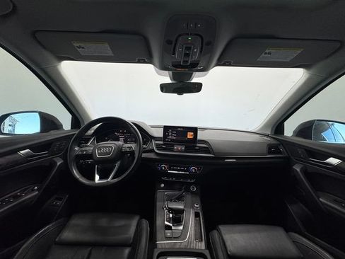Used 2020 Audi Q5 e Premium Plus w/ Premium Plus Package AWD/4WD image 21