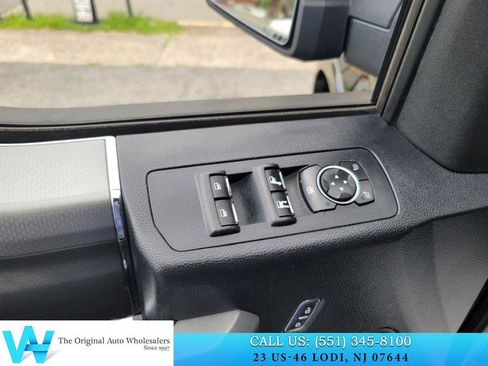 Used 2016 Ford F150 XLT w/ Equipment Group 302A Luxury AWD/4WD image 14