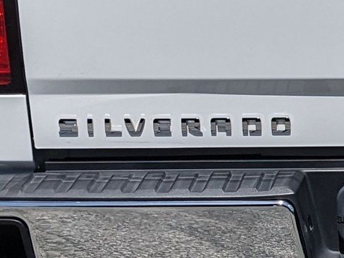 Used 2018 Chevrolet Silverado 1500 LT w/ All Star Edition AWD/4WD image 16
