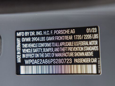 Certified 2023 Porsche 718 Cayman GT4 RS RWD image 37