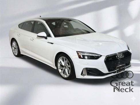 Used 2023 Audi A5 2.0T Premium w/ Convenience Package AWD/4WD image 11