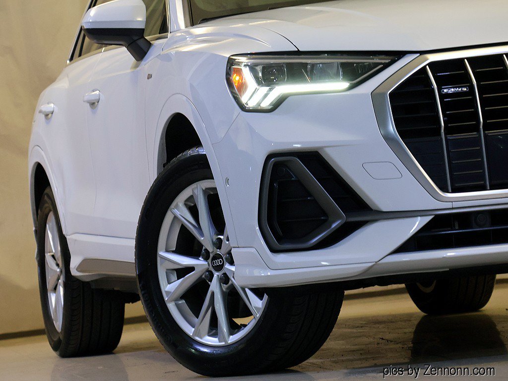 Used 2021 Audi Q3 2.0T Premium Plus w/ Premium Plus Package AWD/4WD image 4