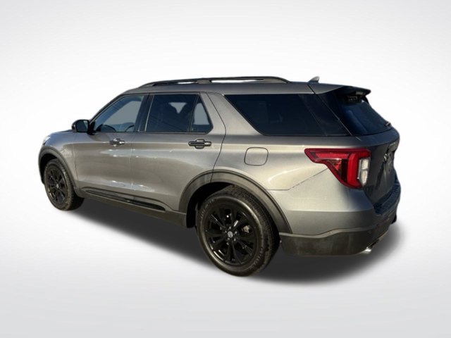 Used 2023 Ford Explorer ST-Line w/ Class IV Trailer Tow Package AWD/4WD image 5