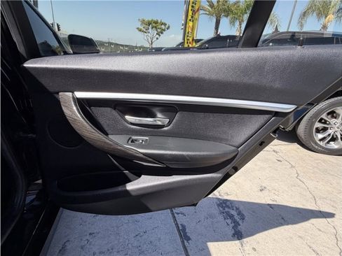 Used 2017 BMW 330i Sedan RWD image 23