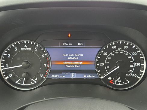 Certified 2023 Nissan Armada SV w/ Cargo Package AWD/4WD image 19