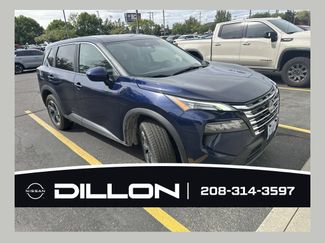 Used 2025 Nissan Rogue SV AWD/4WD video 1