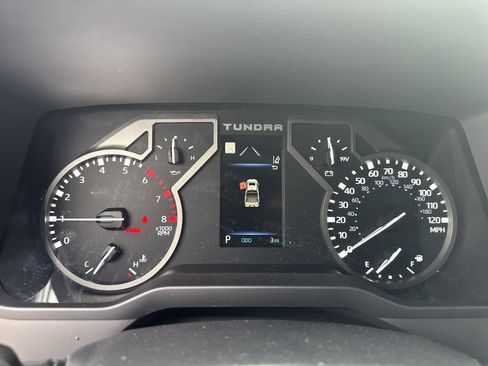 New 2026 Toyota Tundra SR5 AWD/4WD image 17