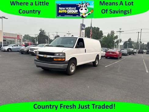 Used 2025 Chevrolet Express 2500 w/ Driver Convenience Package RWD image 1