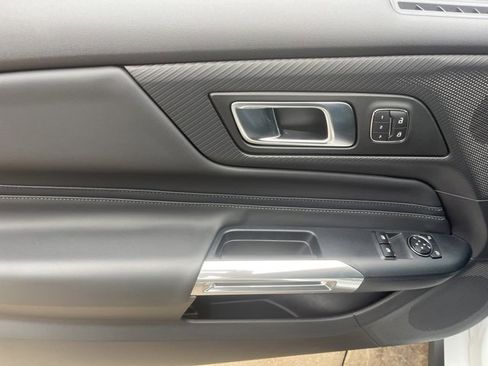 Used 2025 Ford Mustang GT Premium w/ GT Performance Package image 14