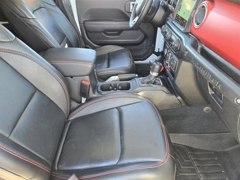 Used 2022 Jeep Wrangler Unlimited Rubicon w/ Steel Bumper Group image 11