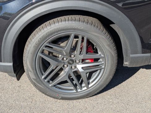 New 2025 Ford Explorer ST image 12