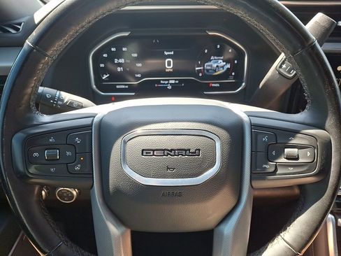 Used 2024 GMC Sierra 2500 Denali w/ Denali Reserve Package AWD/4WD image 20