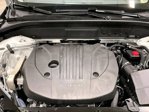 Certified 2023 Volvo XC60 B5 Core w/ Climate Package AWD/4WD image 29
