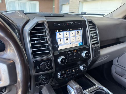 Used 2019 Ford F150 Limited image 28