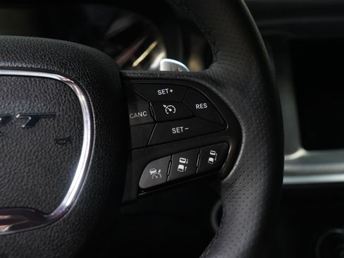 Used 2017 Dodge Charger R/T RWD image 45