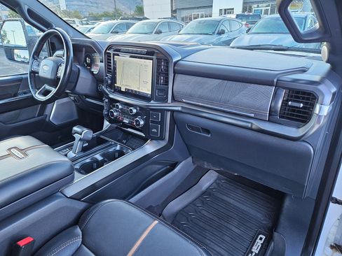 Used 2023 Ford F150 Platinum w/ FX4 Off-Road Package AWD/4WD image 36