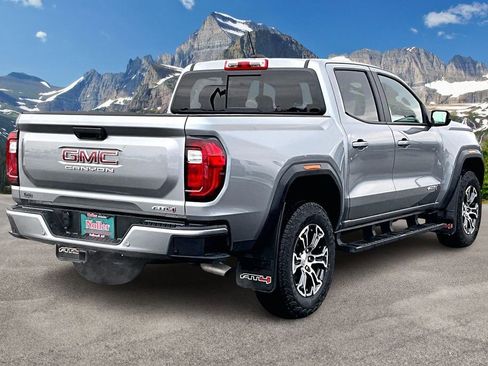 Used 2025 GMC Canyon AT4 image 2