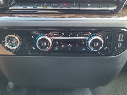 Used 2022 GMC Sierra 1500 Elevation image 29