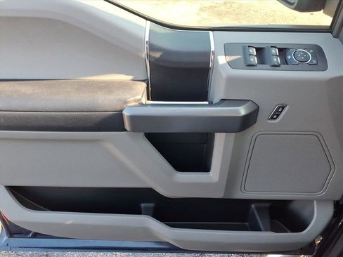 Used 2020 Ford F150 XLT image 23