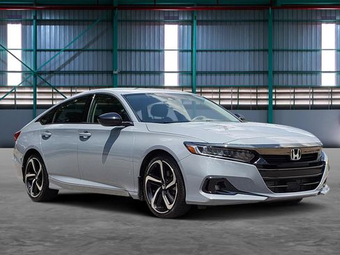 Used 2022 Honda Accord Sport Special Edition image 6