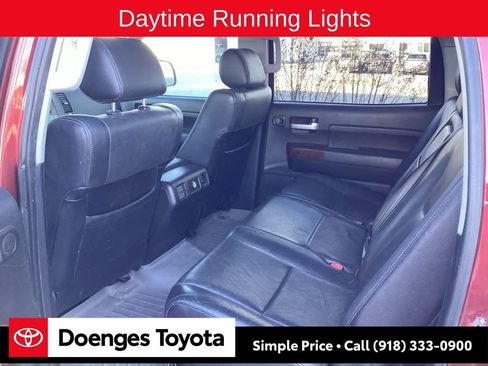 Used 2010 Toyota Tundra Limited image 14