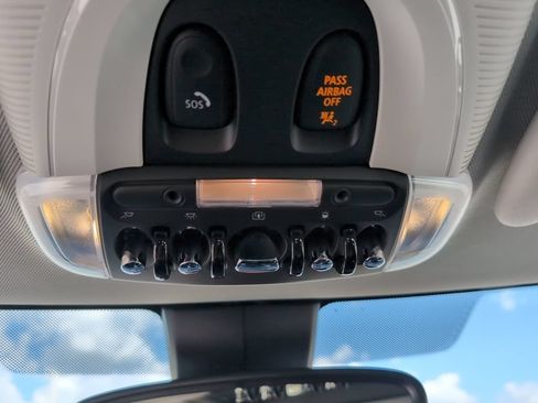 Used 2024 MINI Cooper SE FWD image 17