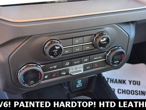 New 2025 Ford Bronco Outer Banks image 16