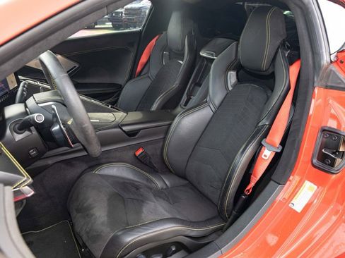 Used 2020 Chevrolet Corvette Stingray Premium Cpe w/ 3LT Preferred Equipment Group image 3