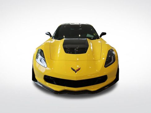 Used 2019 Chevrolet Corvette Z06 RWD image 8