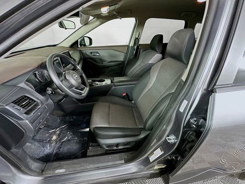 Used 2023 Nissan Rogue SV image 27