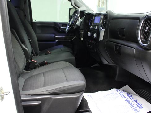 Used 2021 GMC Sierra 2500 SLE w/ X31 Off-Road Package AWD/4WD image 11