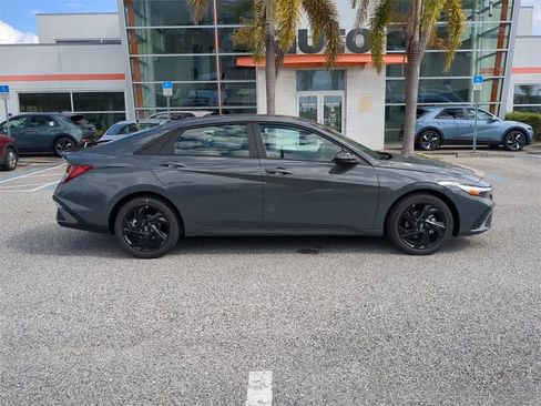 New 2026 Hyundai Elantra SEL Sport Premium image 8