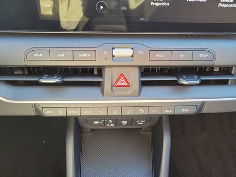 New 2026 Kia K4 FWD image 30